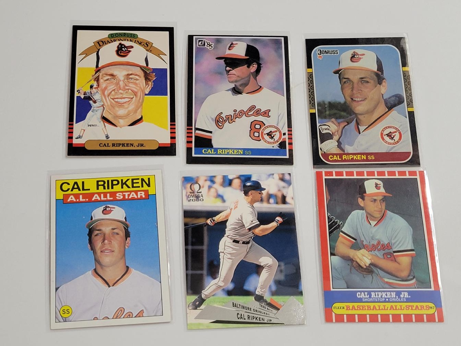 Lot of (30) Different Cal Ripken Jr Baseball Cards