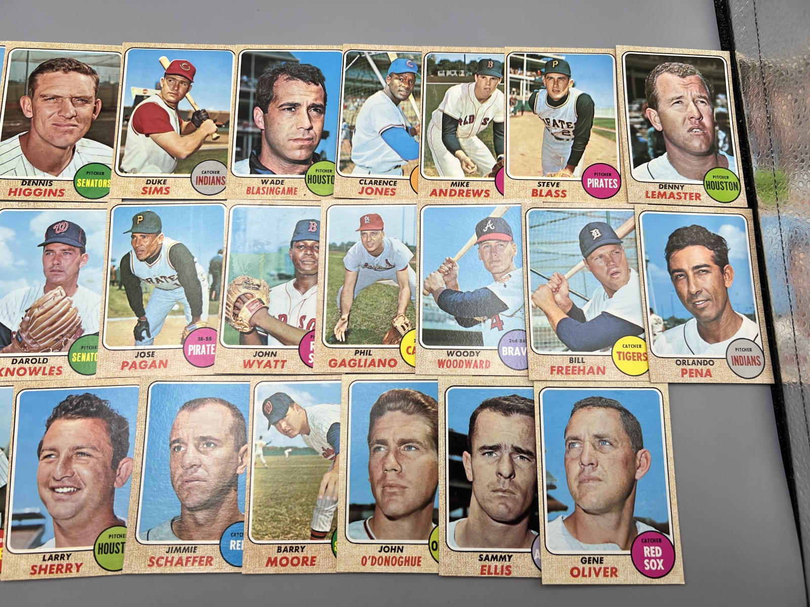 (25) 1968 Topps Baseball Cards - Varying Conditions