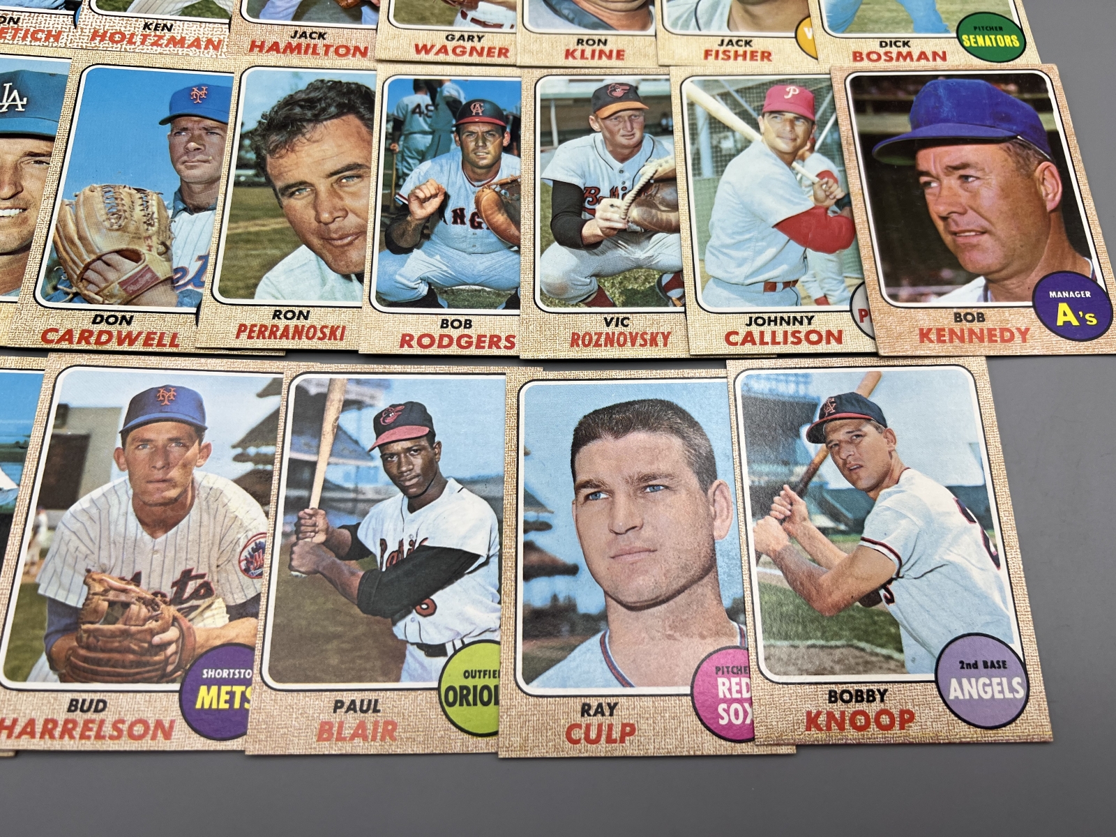 (21) 1968 Topps Baseball Cards - Varying Conditions