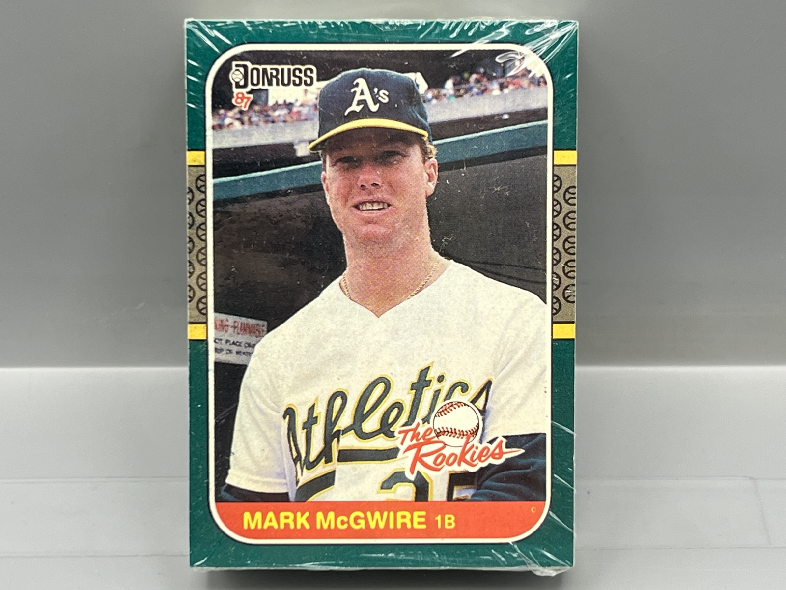1987 Donruss The Rookies Sealed Baseball Complete Set - Mark McGwire, Bo Jackson, Greg Maddux