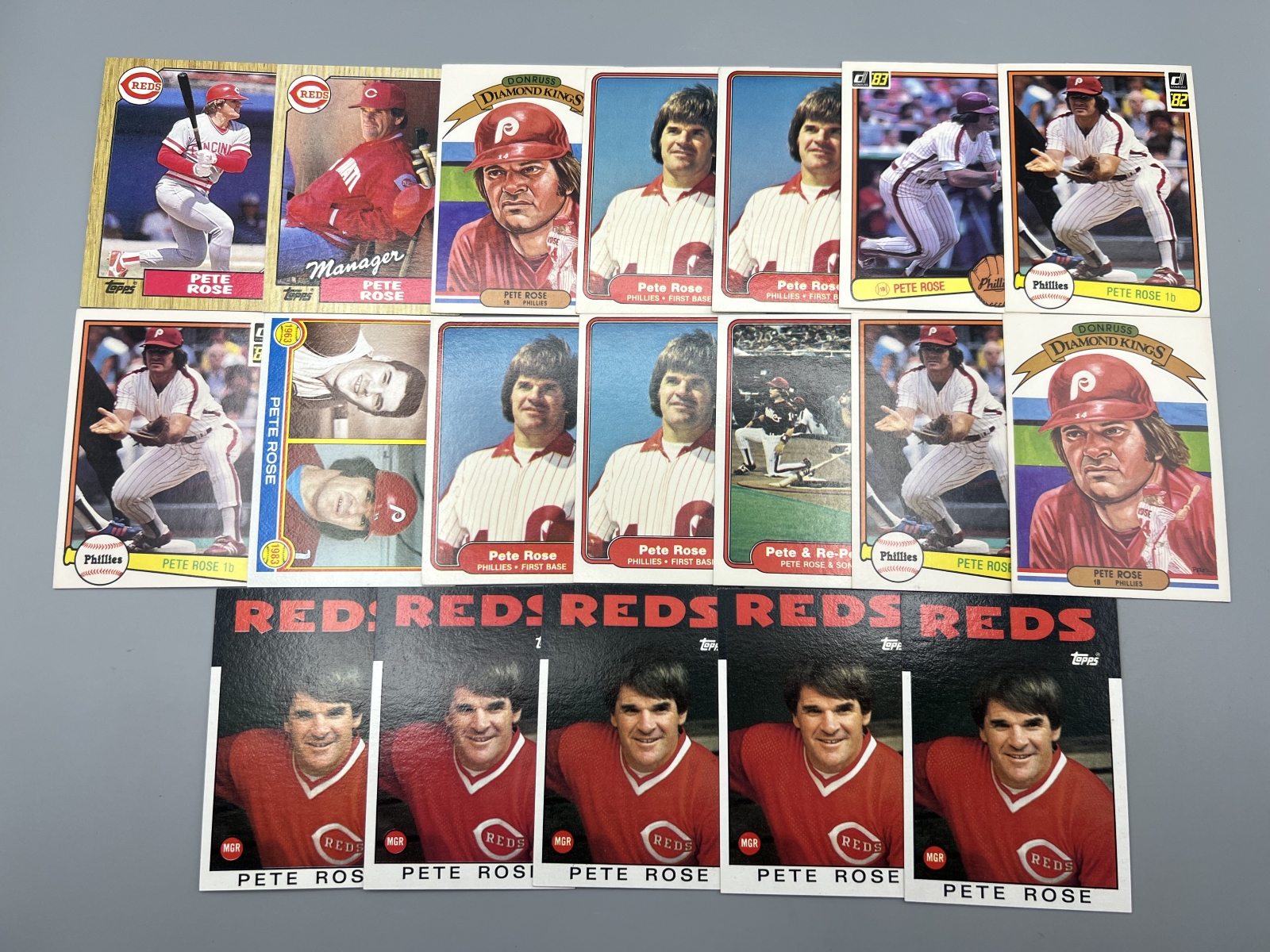 (19) 1980s Pete Rose Baseball Cards - Varying Conditions