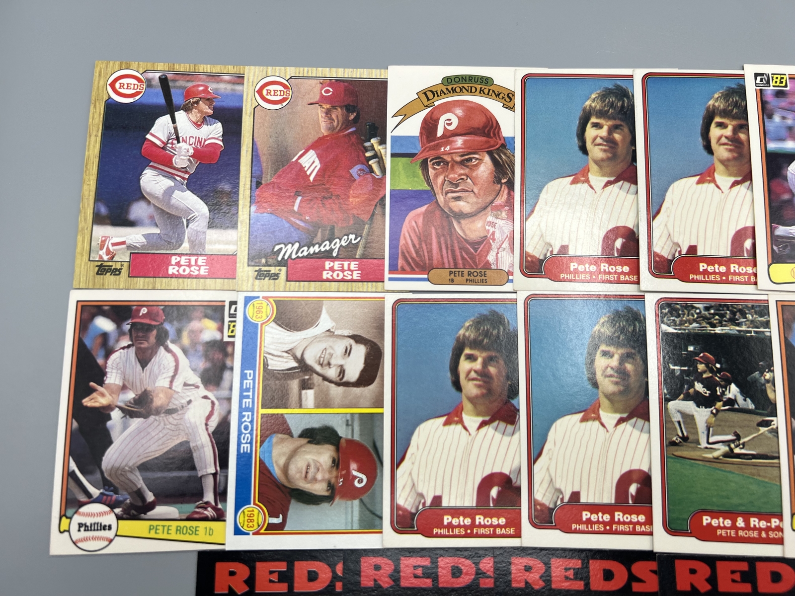 (19) 1980s Pete Rose Baseball Cards - Varying Conditions