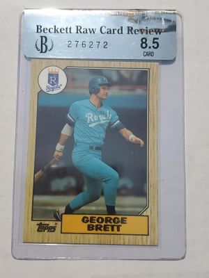 1987 Topps Tiffany #400 George Brett Graded Beckett RCR 8.5