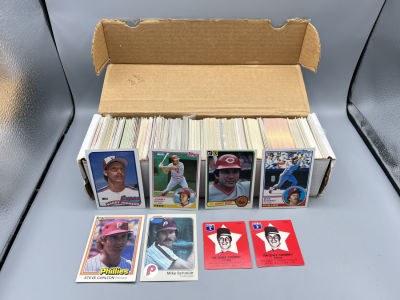 Box of Assorted Vintage Baseball Cards W/ Some Stars - Randy Johnson RC, Johnny Bench, Mike Schmidt