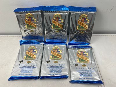 Lot of (6) 1993 Upper Deck Series Two Baseball Sealed Jumbo Packs - Possible Jeter RCs
