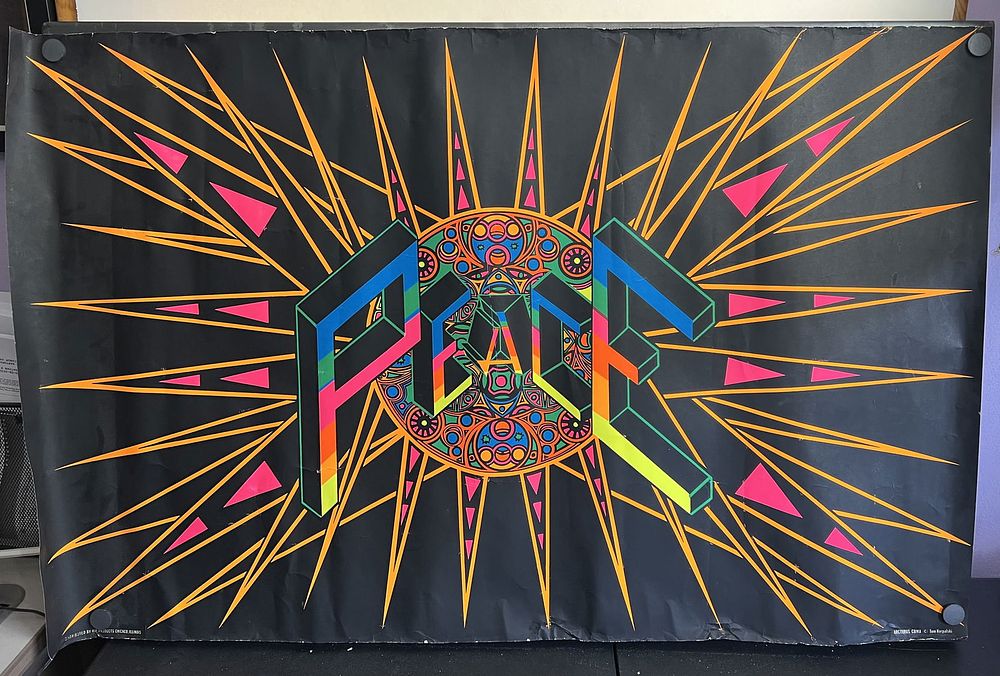 Vintage & Original 1970s Arcturus Coma "Peace" by Tom Korpalski - 43.5"x27.5" Blacklight Poster -. 