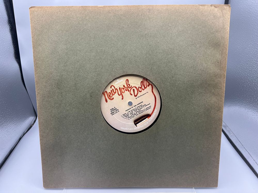 1973 New York Dolls Self Titled Vinyl Album - Missing Cover Sleeve - SRM-1-675 - Records have 