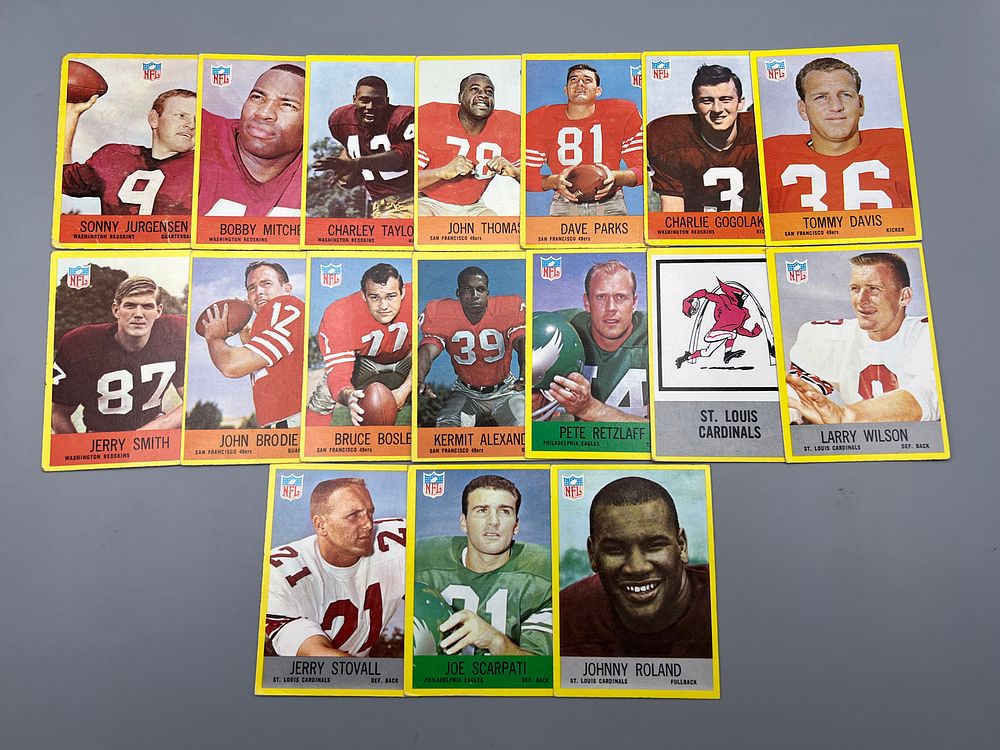 Lot of (17) 1967 Philadelphia Football Cards - Varying Conditions