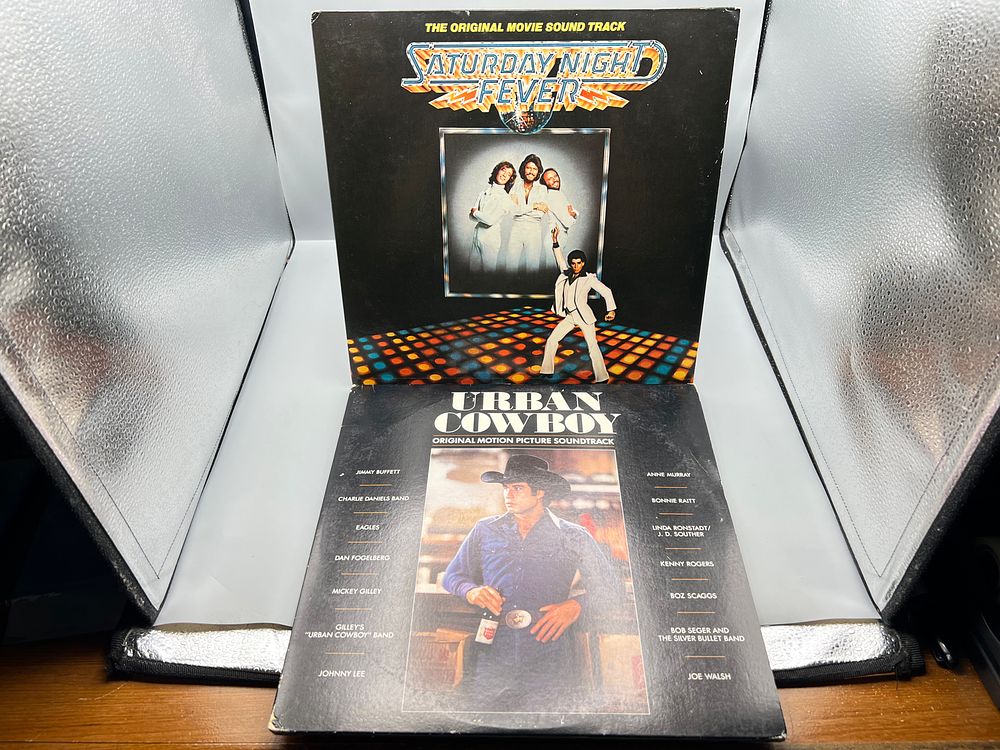 John Travolta - 2 LP Movie Soundtrack Lot: Saturday Night Fever (1977), gatefold, 2 LPs; and 