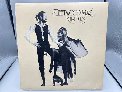 1977 Fleetwood Mac Rumours Vinyl Album - BSK 3010 - Records are untested by auction house for 