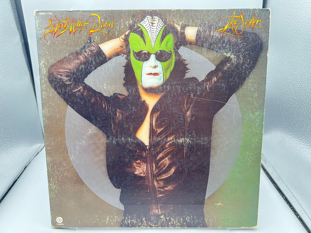 1973 Steve Miller Band The Joker Vinyl Album - SMAS-11235 - Records are untested by auction 