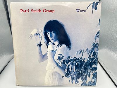 Patti Smith Group: Wave (unknown press date), remastered, reissue - Records are untested by 