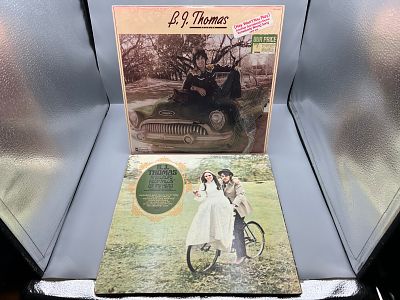 Lot of (2) BJ Thomas Vinyl Albums - Varying Conditions - Records are untested by the auction 