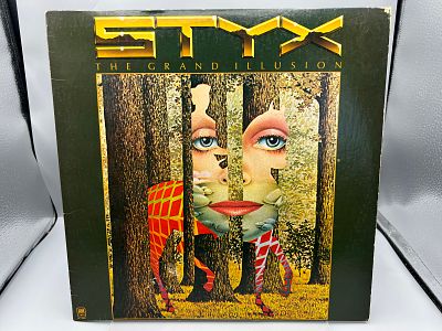 1977 Styx The Grand Illusion Vinyl Album - SP-4637 - Records are untested by the auction house 
