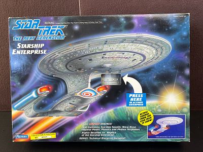 1992 Playmates Star Trek TNG Starship Enterprise With Original Box - Untested - Appears 
