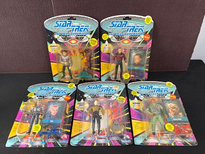 1992-93 Playmates Star Trek TNG Lot of 5 Action Figures - Romulan, Q, Data, Sela, Dathon