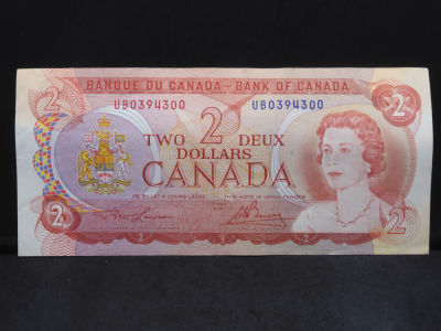 1974 Canada $2 Bi-Lingual Legal Tender Note. Queen Elizabeth II Portrait.