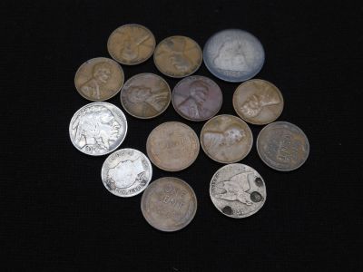 Lot of Misc. Type Coins - 14 Coins Condition: You will receive a Tracking Number from 