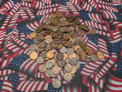 1 Lb. of 1981 & Earlier Copper Lincoln Memorial Cents. 1 Lb. of 1981 &amp; Earlier Copper 
