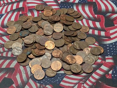 1 Lb. of 1981 & Earlier Copper Lincoln Memorial Cents. 1 Lb. of 1981 &amp; Earlier Copper 