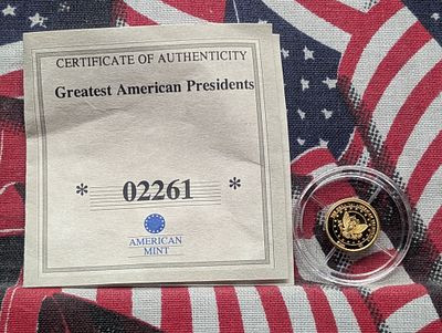0.5 Gram 58.5% GOLD 2012 PROOF 44th President Barack Obama Designed Miniature Commem Round in 