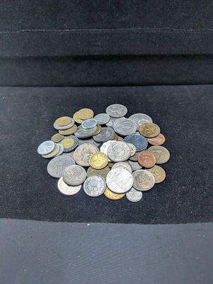 (61) Various Foreign Coins & Denominations. (61) Various Foreign Coins &amp; 