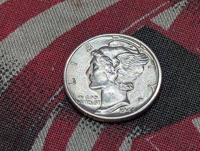 1945 Mercury Silver Dime Condition PLEASE NOTE Some coins may have a grade on the package or in 