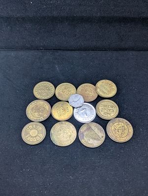 (13) Amusement/Gaming Tokens Condition PLEASE NOTE Some coins may have a grade on the package 