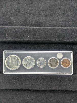 US 1964 Type Coin Set In Whitman Holder - Three 90% Silver Coins Condition PLEASE NOTE Some 