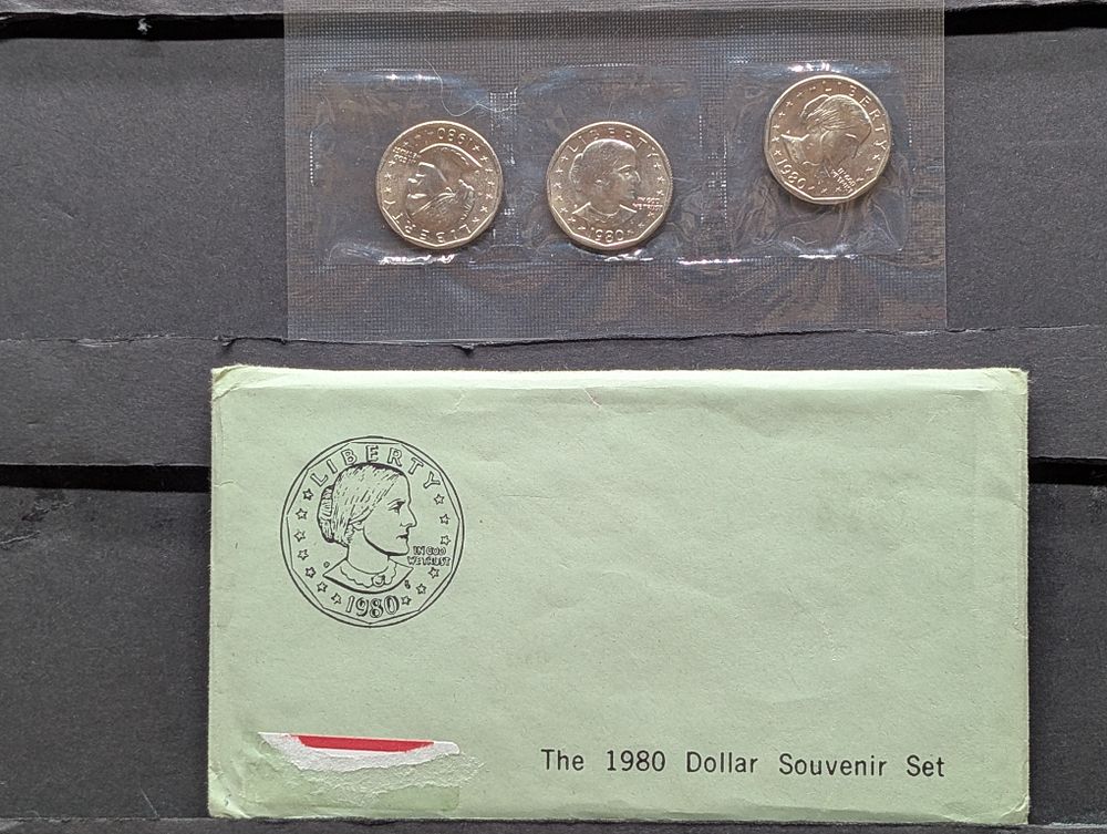 1980 PD&S Susan B. Anthony Dollar Souvenir Set In OGP
Condition 
PLEASE NOTE Some coins may 