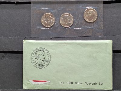 1980 PD&S Susan B. Anthony Dollar Souvenir Set In OGP. 1980 PD&amp;S Susan B. Anthony Dollar 