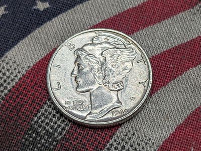1944 Mercury Silver Dime Condition PLEASE NOTE Some coins may have a grade on the package or in 