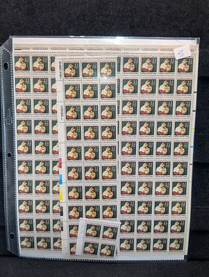 Lot of 124 (2 Sheets of 50, 1 Sheet of 20 & 1 Block of 4) 22 Cent - Madonna and Child - 