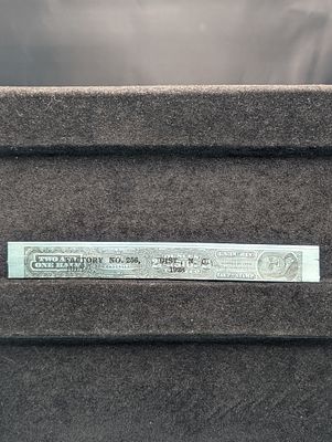 2-1/2 Oz Tobacco, Issued July 1928 Condition PLEASE NOTE Some coins may have a grade on the 