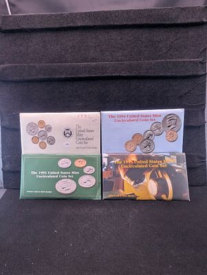1992 P&D, 1993 P&D, 1994 P&D, & 1995 P&D US Mint Uncirculated Coin Sets in OGP. 1992 P&amp;D 