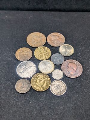 (13) Mixed Foreign Coins Condition PLEASE NOTE Some coins may have a grade on the package or in 