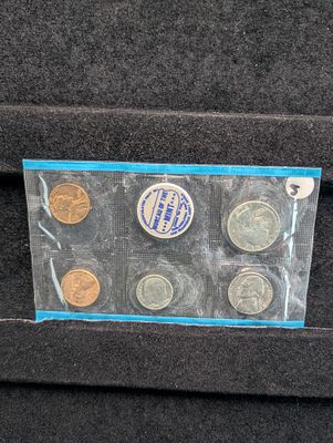 1968-P U.S. Mint UNC Set - Includes 40% Silver Kennedy Half Dollar - "P" Only 
