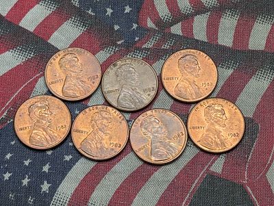 Seven Of The 1982 Lincoln Memorial Cent Varieties Condition PLEASE NOTE Some coins may have a 