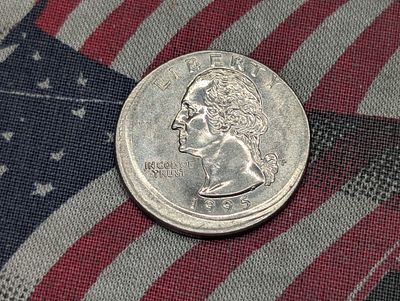 MINT ERROR-Off Center! 1995-P Washington Quarter - UNC Condition PLEASE NOTE Some coins may 