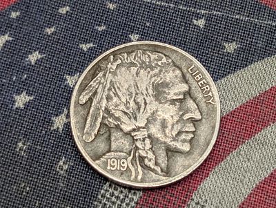 1919 Indian Head Buffalo Nickel Condition PLEASE NOTE Some coins may have a grade on the 