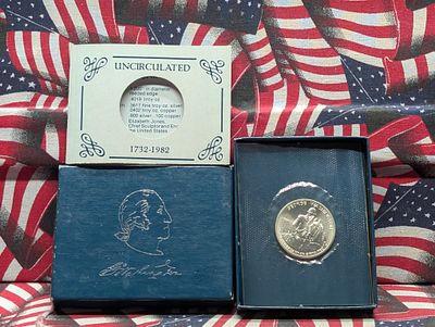 1982-D George Washington Silver Commemorative Half Dollar In OGP, 90% Silver 