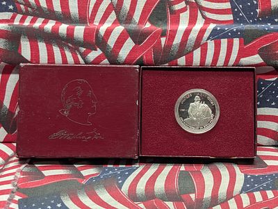 1982-S George Washington Silver Commemorative Half Dollar In OGP, 90% Silver 