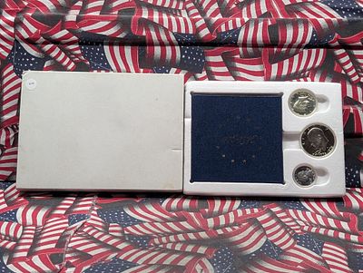 1976-S U.S. Mint Bicentennial Silver Proof Set In OGP, 40% Silver Condition PLEASE NOTE Some 