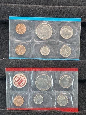 1971-P & D Unc. U.S. Sets, No Envelope. 1971-P &amp; D Unc. U.S. Sets, No 