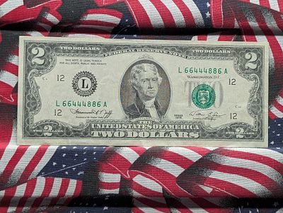 1976- $2 Federal Reserve Note, Trinary Condition PLEASE NOTE Some coins may have a grade on the 