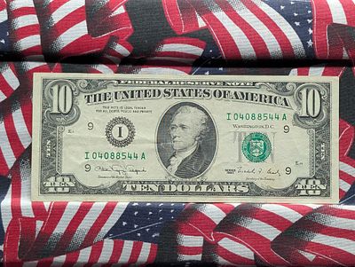 1990- $10 Federal Reserve Note, Lower S.N. Condition PLEASE NOTE Some coins may have a grade on 
