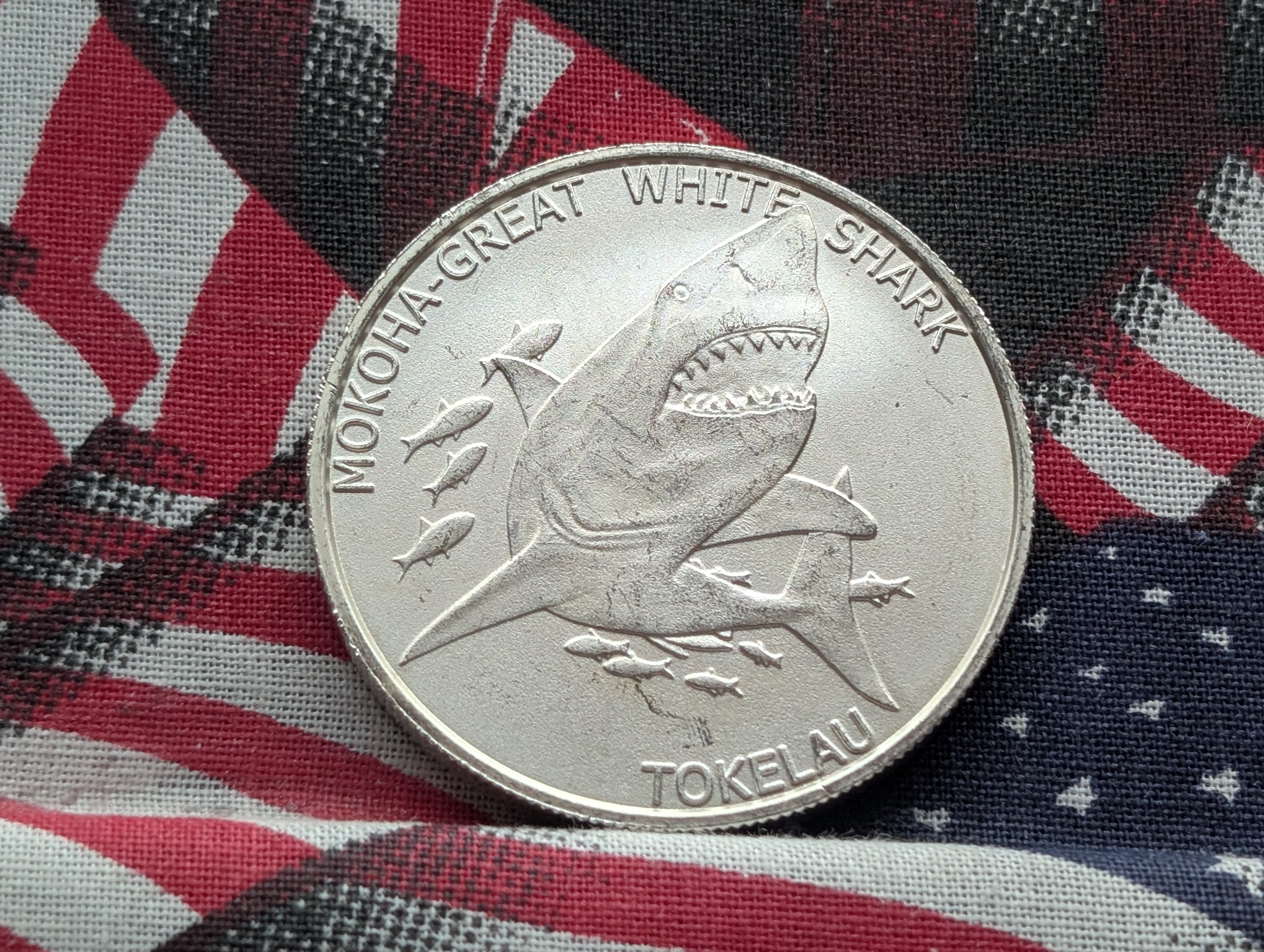 1 Oz. .999 FINE SILVER 2015 Tokelau $5 Mokoha-Great White Shark Coin