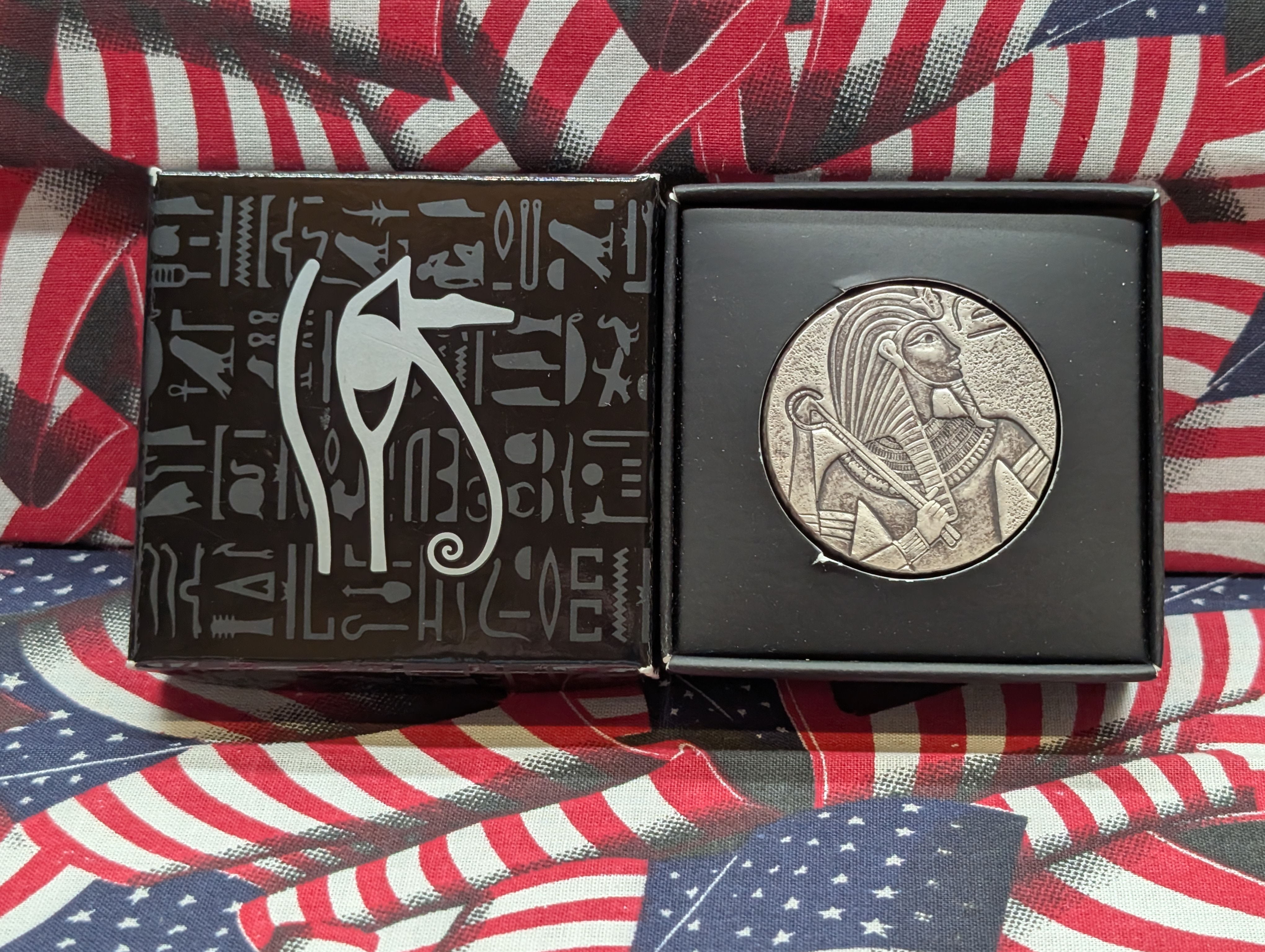 5 Oz. .999 FINE SILVER 2016 Republic of Chad 3000 Francs CFA King Tut Coin in Display Box w/ COA
