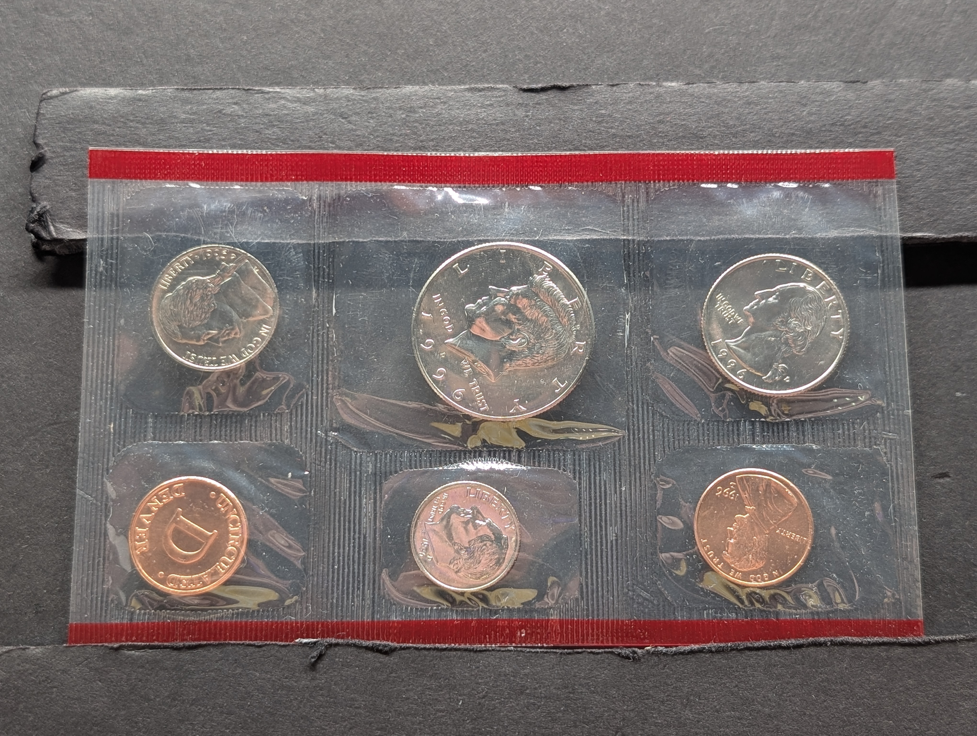 1996 U.S. Mint Uncirculated Coin Set in OGP w/ COA - Missing West Point Dime