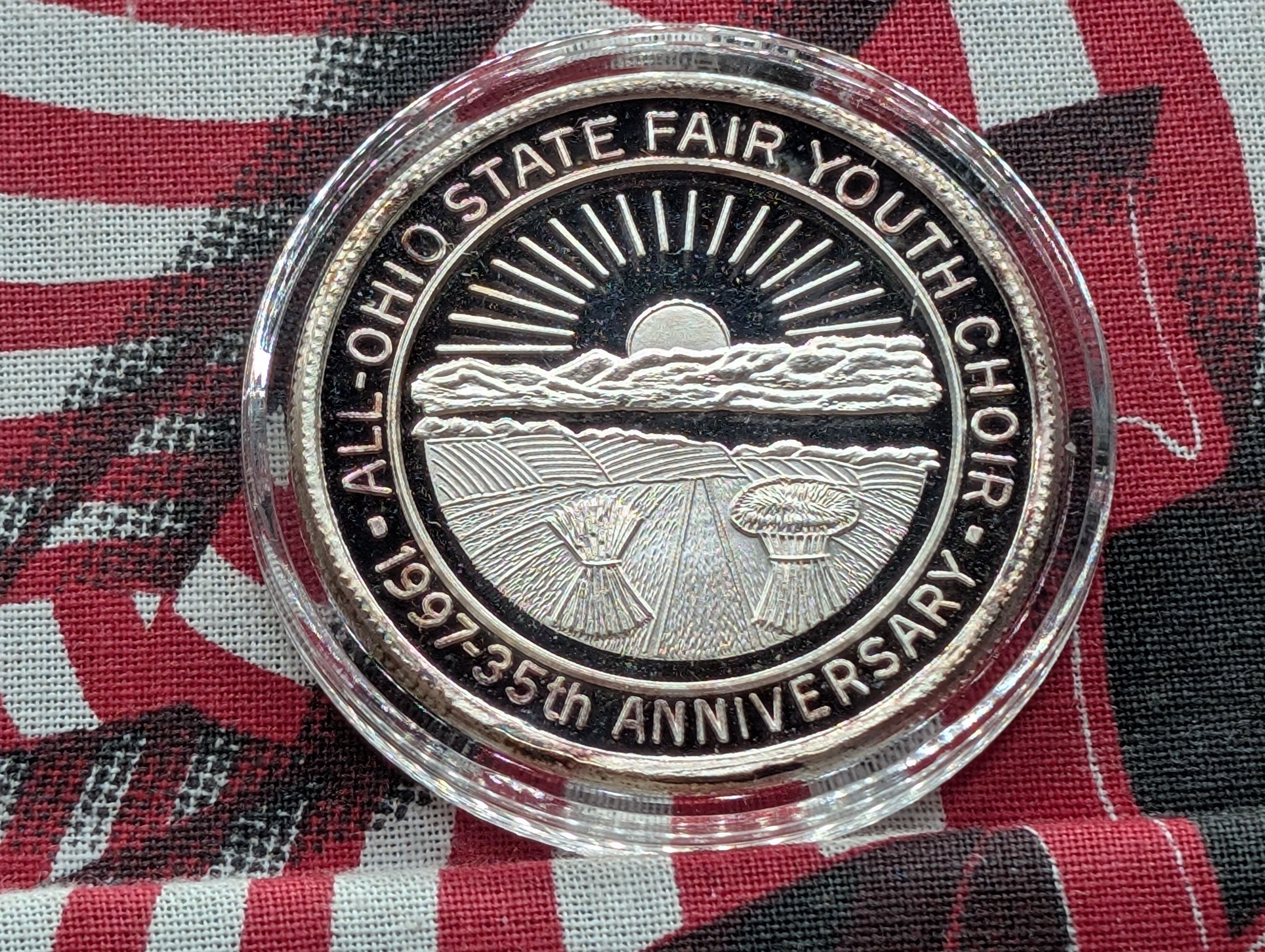 1 Oz. .999 FINE SILVER 1997 Ohio State Fair - 125th Anniv. Buckeye Tree & All-State Youth Choir Designed Round in Capsule